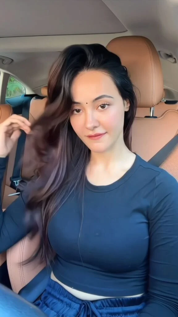 Escorts in Johar Town Lahore